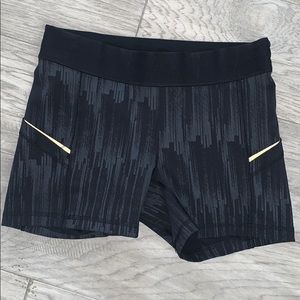 Lulu Lemon black and grey shorts with pockets